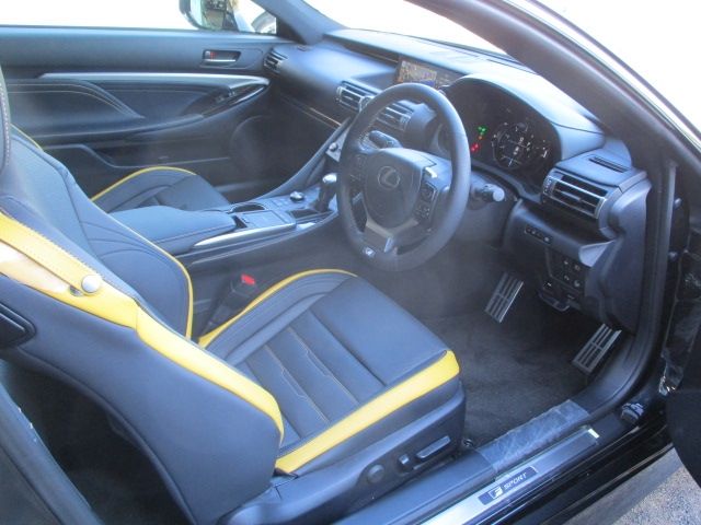 Lexus RC 2022-04 184562-1