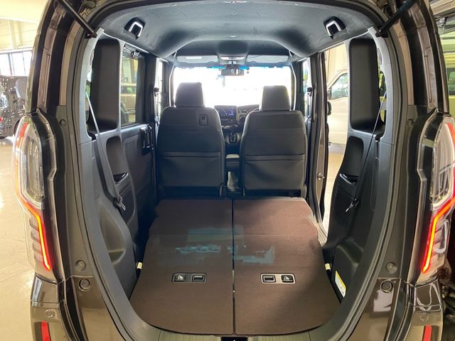 Honda N BOX CUSTOM 2018-03 8163-21