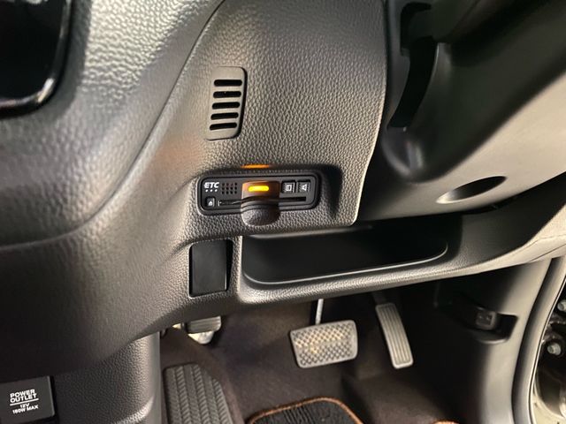 Honda N BOX CUSTOM 2018-03 8163-25
