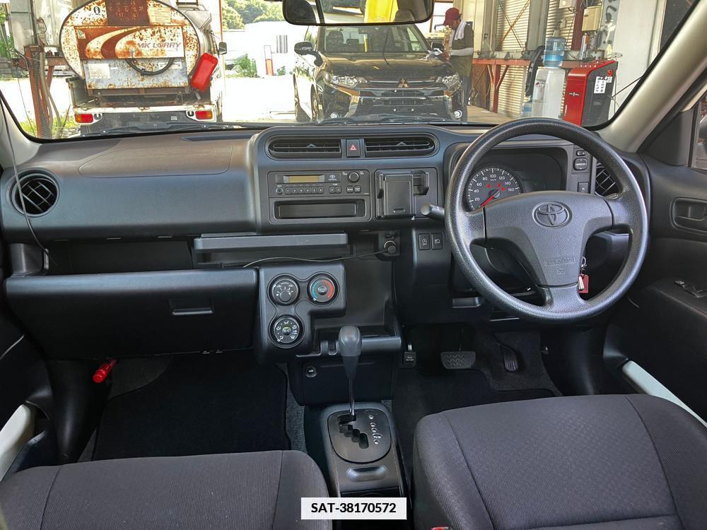 Toyota PROBOX VAN 2017-07 334661-20
