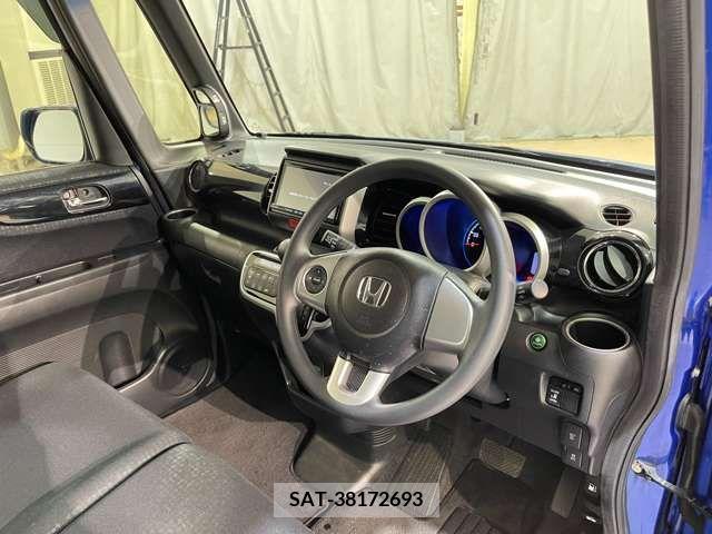 Honda N BOX 2015-03 204615-12
