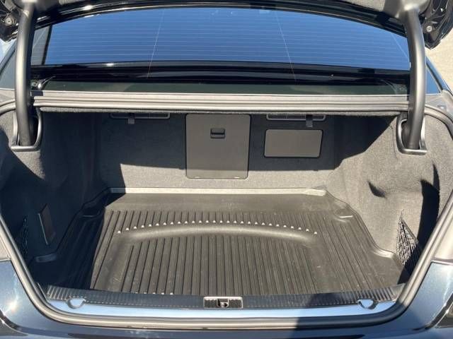 Audi A8 2016-04 187374-12