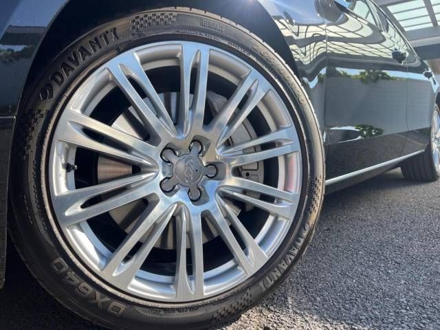 Audi A8 2016-04 187374-14