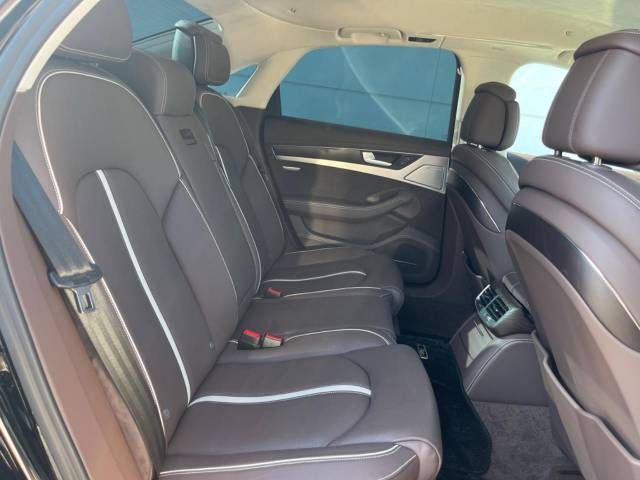 Audi A8 2016-04 187374-9