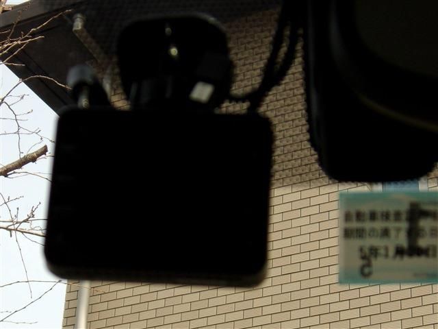 Toyota PRIUS 2020-01 1891-28