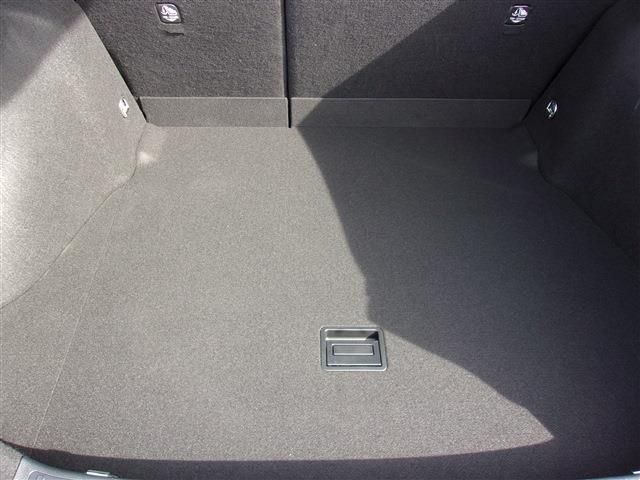 Toyota PRIUS 2020-01 1891-13