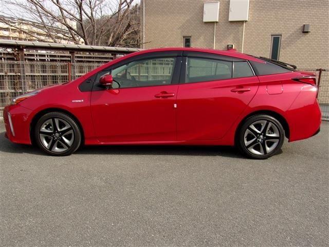 Toyota PRIUS 2020-01 1891-8
