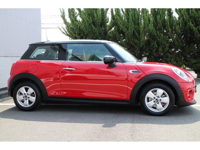 Bmw MINI 2020-10 703-3