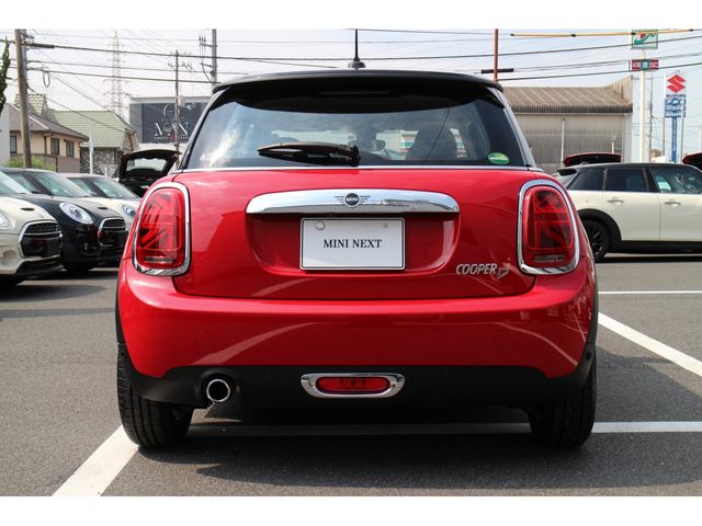 Bmw MINI 2020-10 703-7
