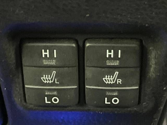 Toyota VOXY HYBRID 2015-06 28375-7