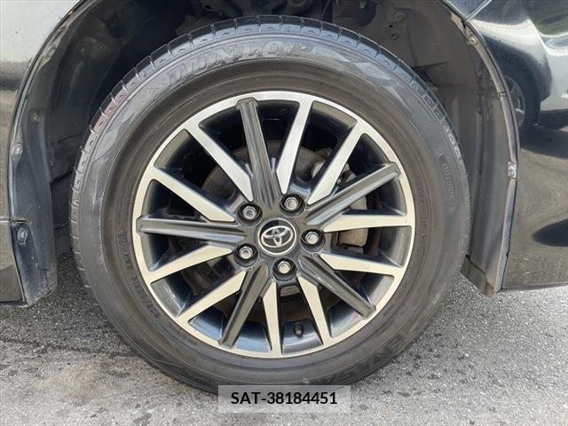Toyota ESQUIRE 2015-04 321429-15