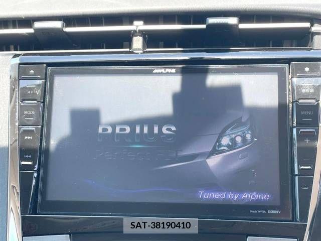 Toyota PRIUS 2013-10 322043-2