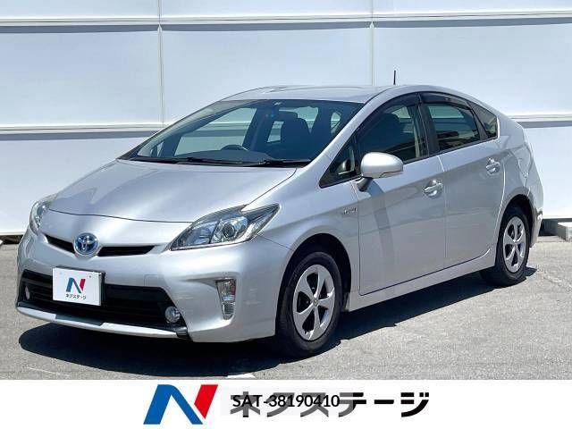Toyota PRIUS 2013-10 322043-0