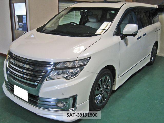 Nissan ELGRAND 2017-10 297129-2