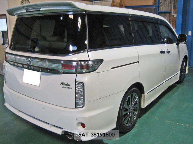 Nissan ELGRAND 2017-10 297129-3