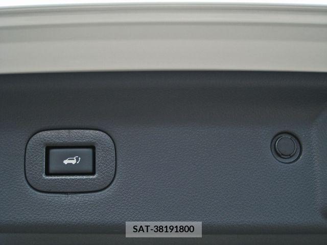 Nissan ELGRAND 2017-10 297129-17