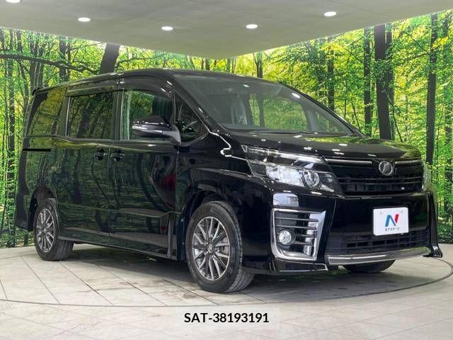 Toyota VOXY 2014-02 289308-17