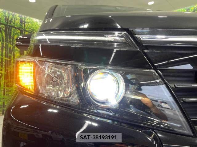 Toyota VOXY 2014-02 289308-13