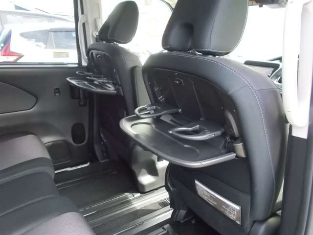 Nissan SERENA 2017-08 22146-19