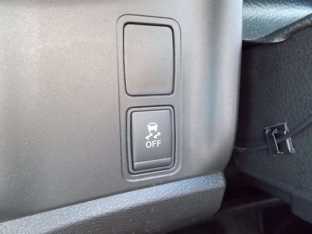 Nissan SERENA 2017-08 22146-12