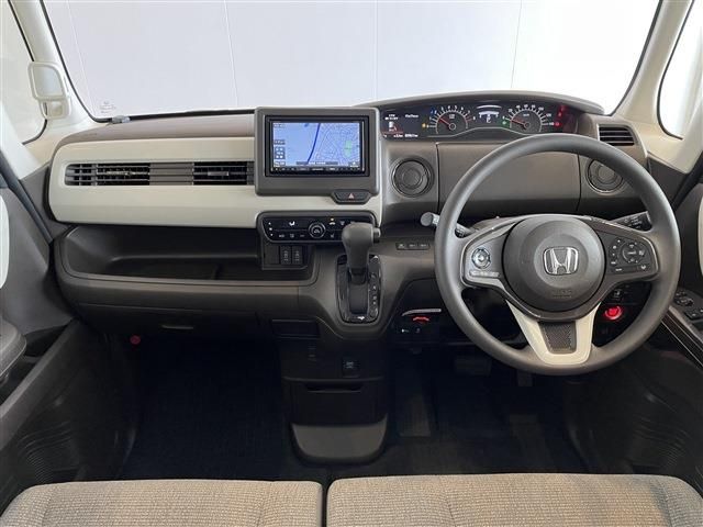Honda N BOX 2021-11 180861-2
