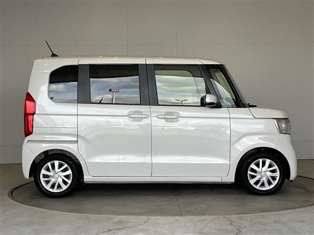 Honda N BOX 2021-11 180861-13