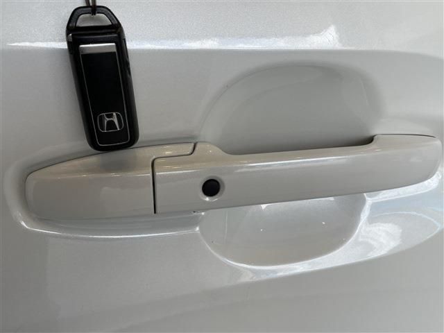 Honda N BOX 2021-11 180861-15