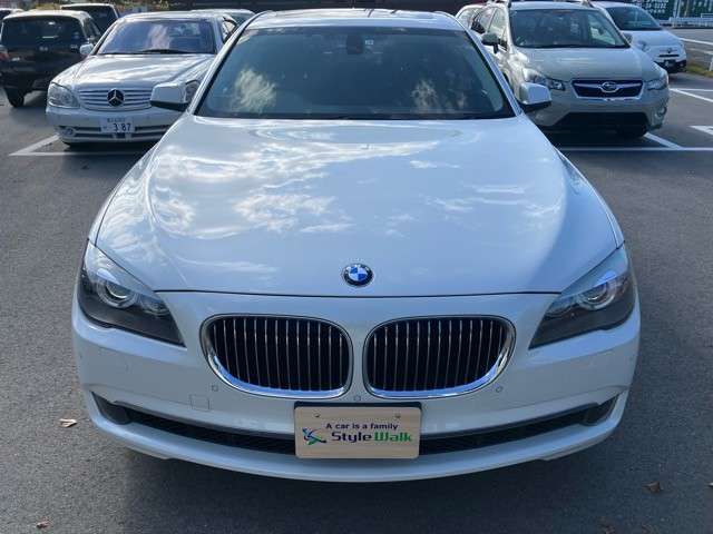Bmw 7 SERIES 2009-09 195247-2