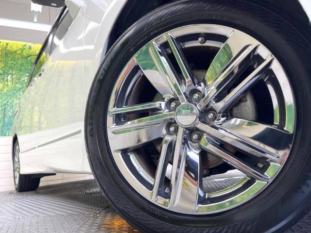 Nissan ELGRAND 2013-10 11721-13