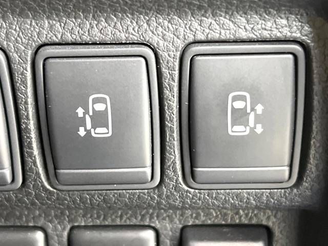 Nissan ELGRAND 2013-10 11721-5