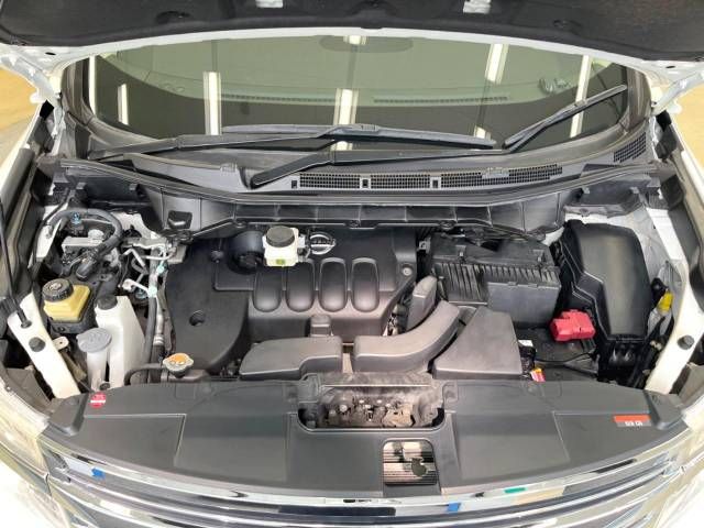 Nissan ELGRAND 2013-10 11721-18