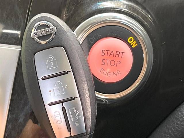 Nissan ELGRAND 2013-10 11721-7