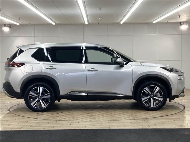 Nissan X-TRAIL 2022-10 181538-15