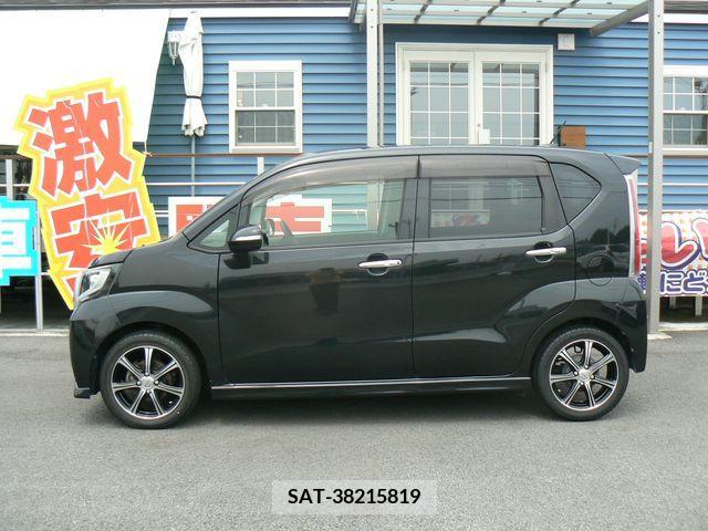 Daihatsu MOVE CUSTOM 2017-01 328073-1