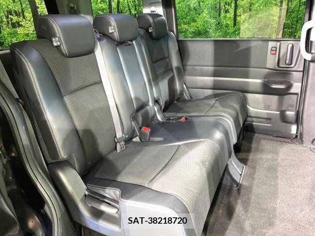 Honda e 2013-10 256306-9