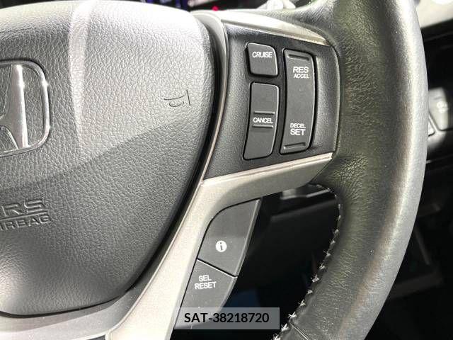 Honda e 2013-10 256306-7