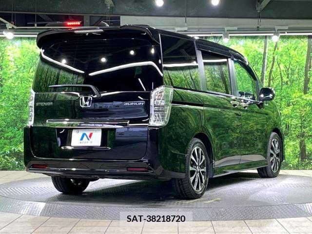 Honda e 2013-10 256306-18