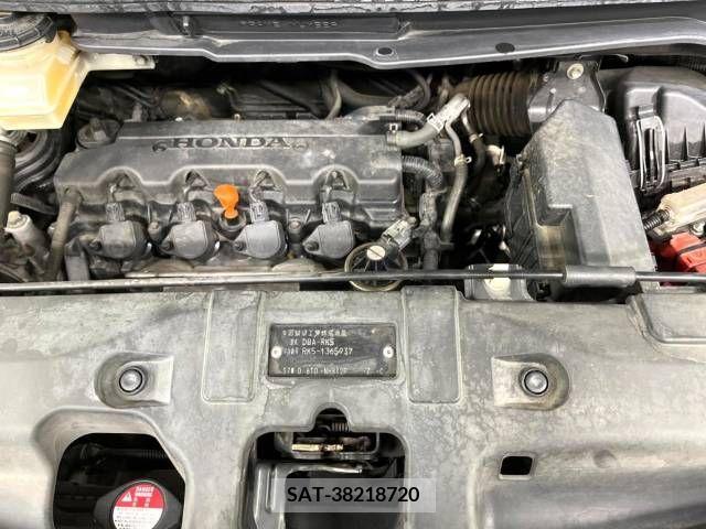 Honda e 2013-10 256306-19