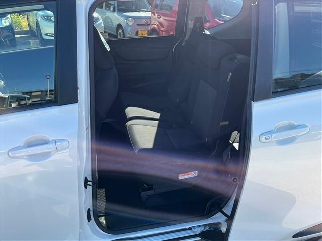 Toyota SIENTA 2020-09 19016-2