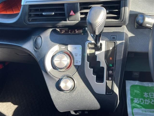 Toyota SIENTA 2020-09 19016-12