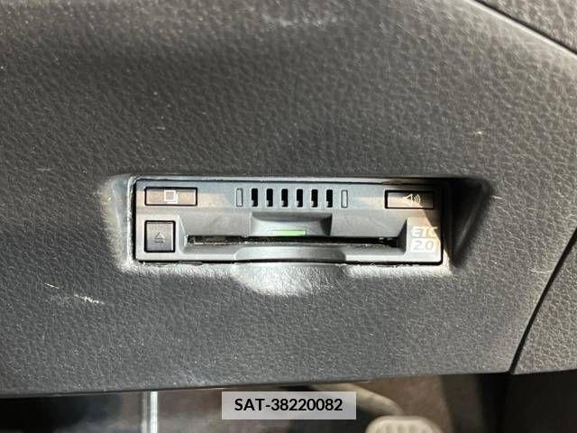 Toyota C-HR 2017-05 357828-7