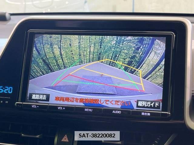 Toyota C-HR 2017-05 357828-6