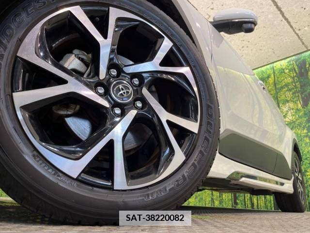 Toyota C-HR 2017-05 357828-13