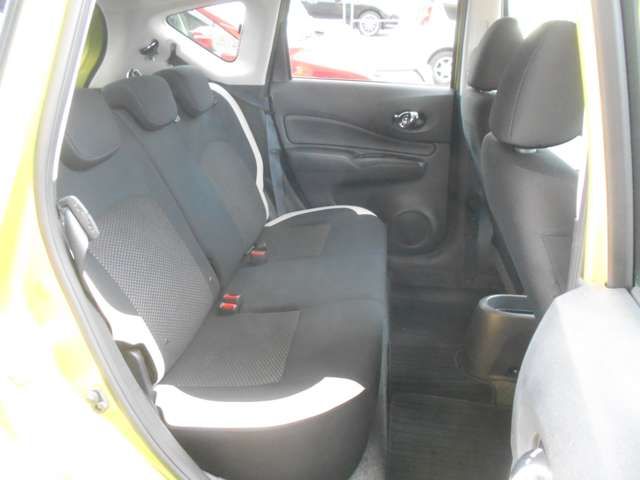 Nissan NOTE 2017-06 24068-12