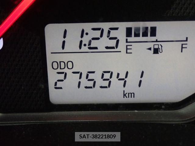 Toyota COROLLA AXIO 2016-02 214031-7
