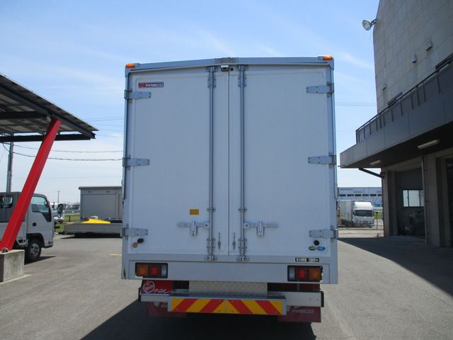 MITSUBISHI FUSO Fighter 2020-07 2296-12