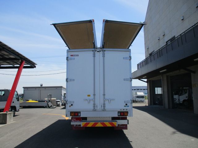 MITSUBISHI FUSO Fighter 2020-07 2296-3