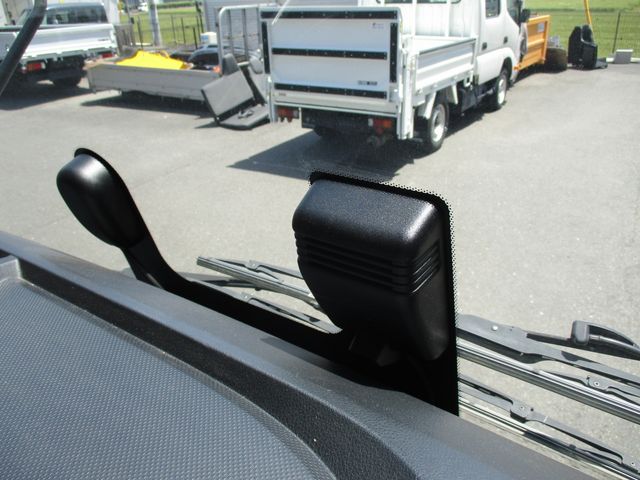 MITSUBISHI FUSO Fighter 2020-07 2296-19