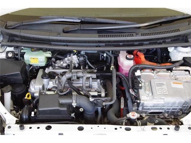 Toyota AQUA 2018-03 28519-18