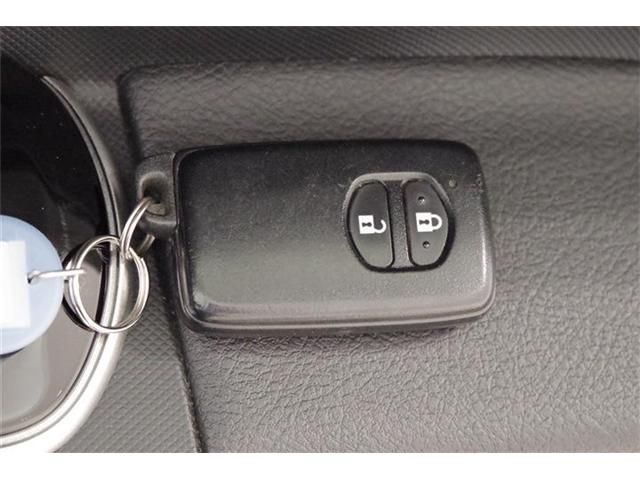 Toyota AQUA 2018-03 28519-17